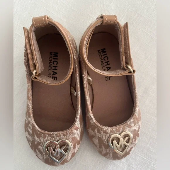 Michael Kors Toddler Mary Jane Flats {NWOT} - Picture 3 of 7